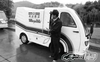 杭州垃圾清運(yùn)將用四輪電動(dòng)車取代人力三輪車