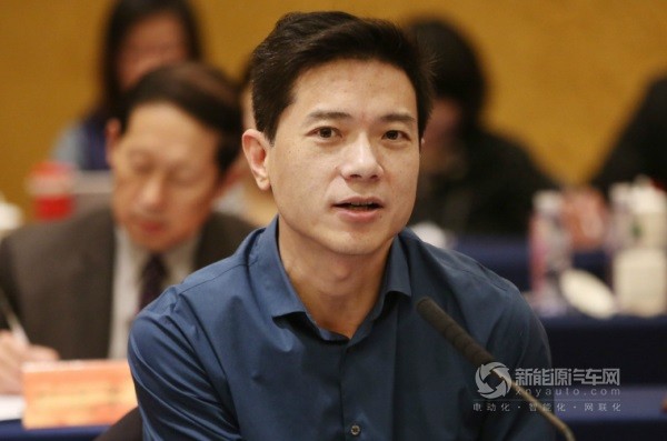 李彥宏